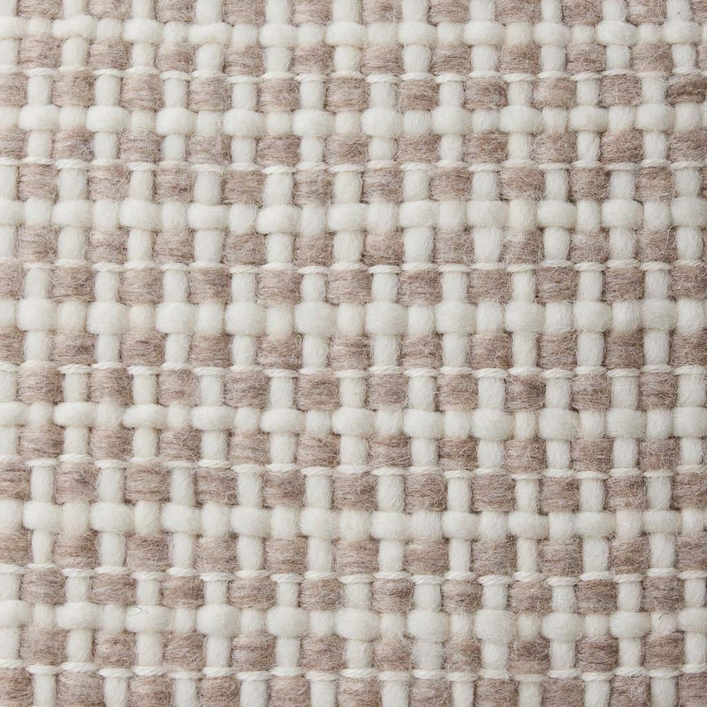 Aventura Pillow